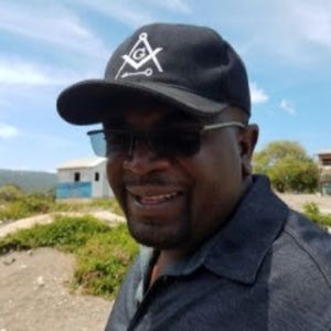 Meet your Posher, Grossett